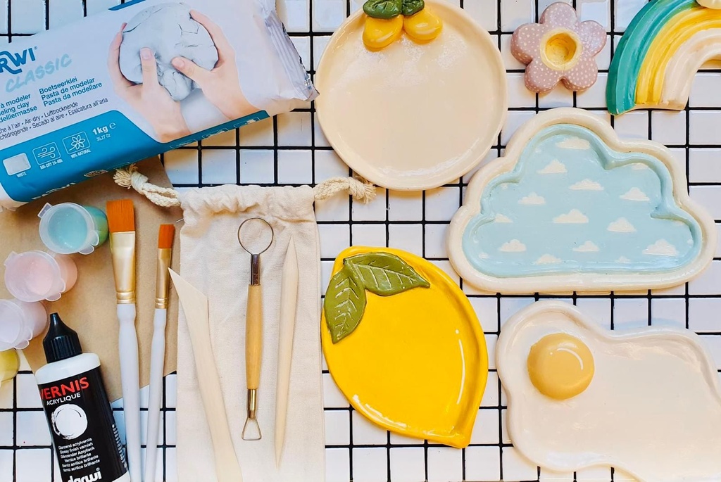 [251022_9233] Kit de modelage - argile autodurcissante